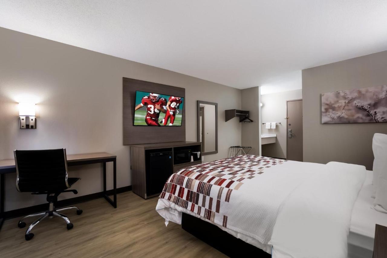 Motel Super 8 By Wyndham Marston Extérieur photo